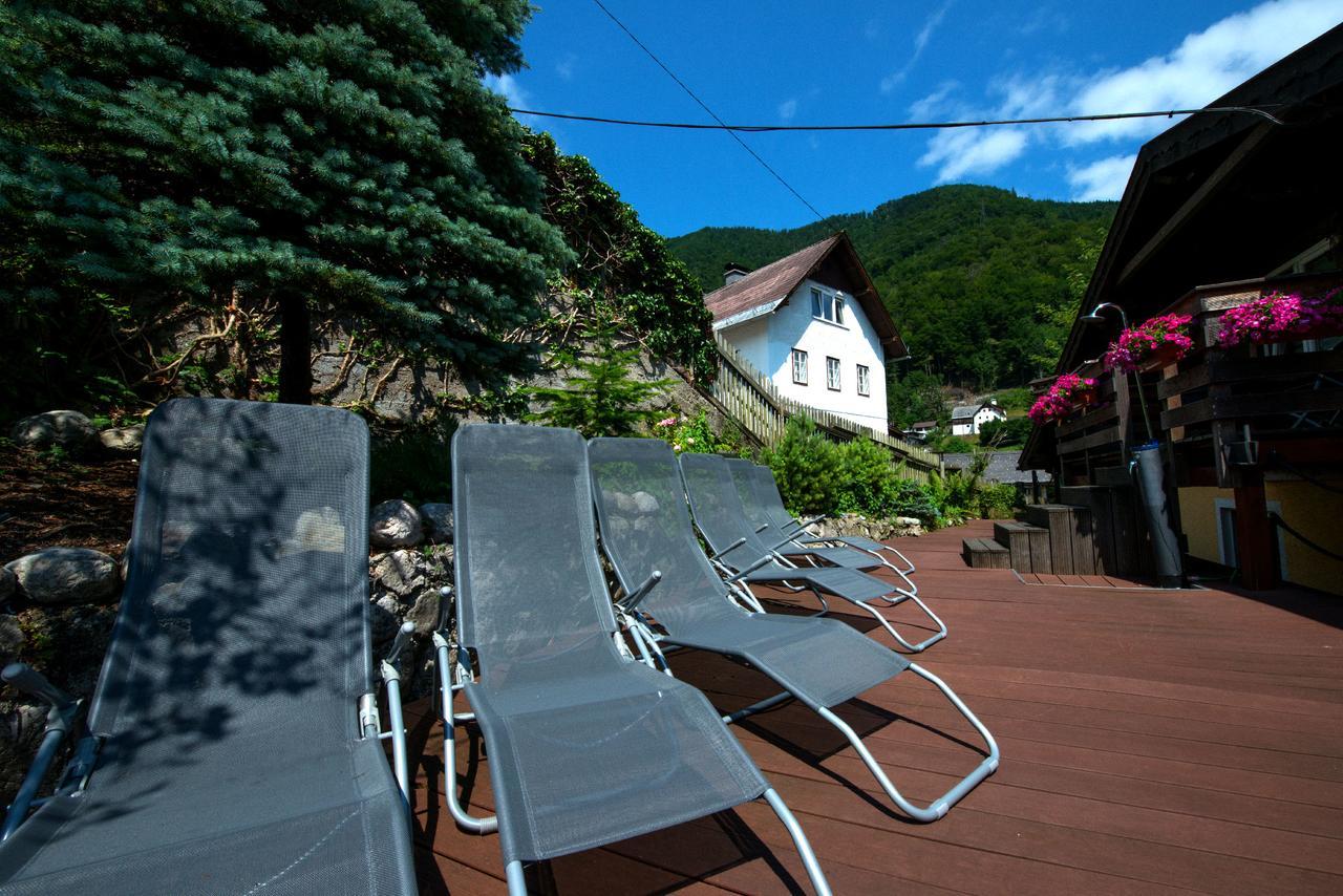 Dreibettzimmer mit Balkon